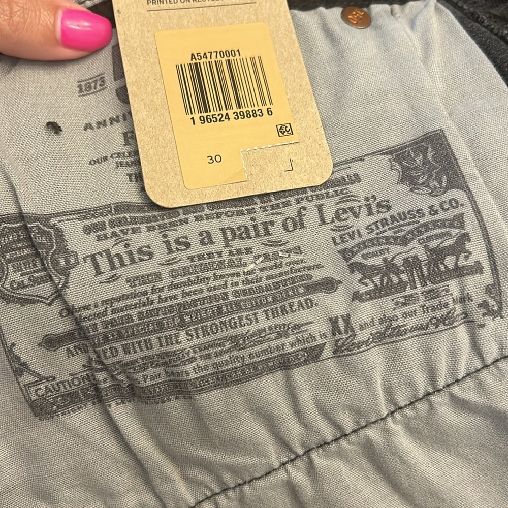 Levi’s | Short - Picture 6 of 8